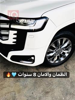 تۆیۆتا لاند کروزەر